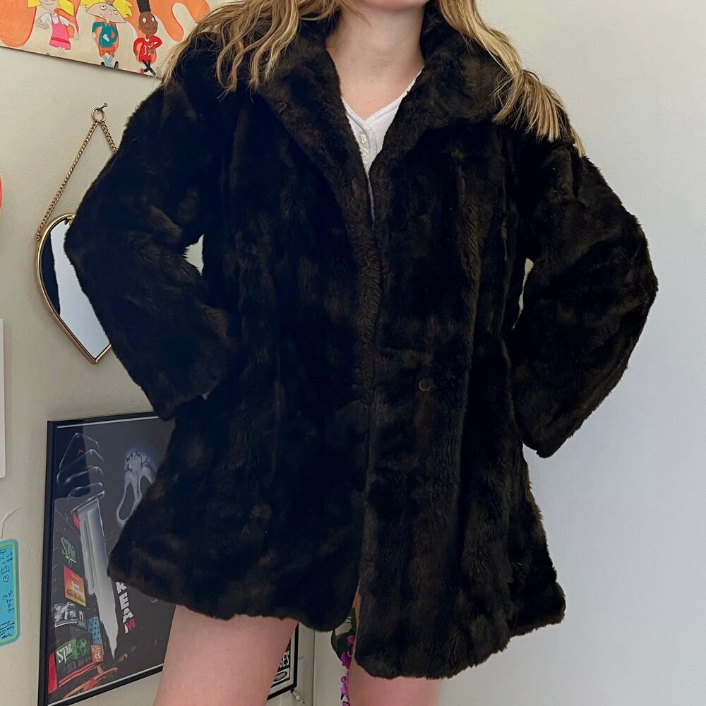 Vintage 1960s Grandella Styled by Sportowne Brown Faux Fur Coat Size 14 Large XL